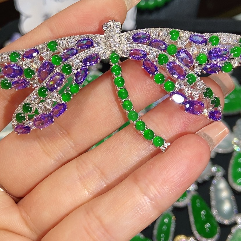 【闪购商品】翡翠颈饰未镶嵌天然翡翠