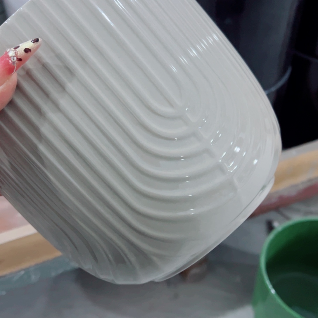 有孔，陶瓷花盆满10米包邮发货