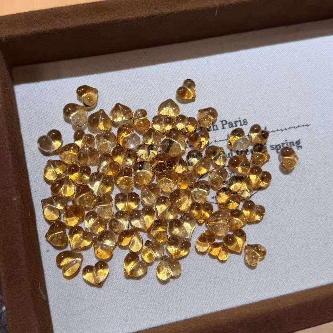 天然暴力黄黄水晶屁桃爱心diy配件 多样性发一7345