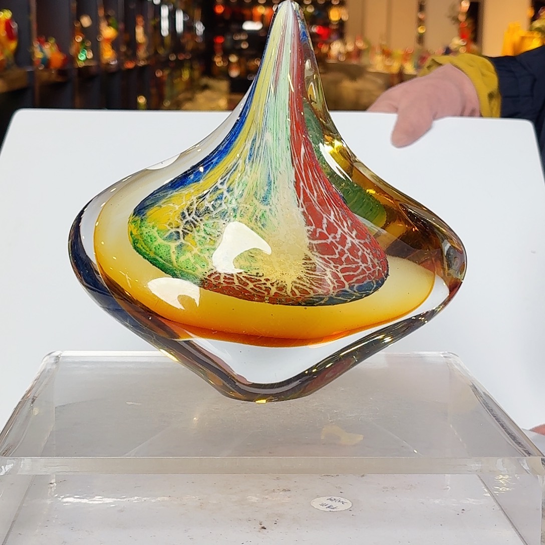 琉璃手工艺品琉璃岛上有个