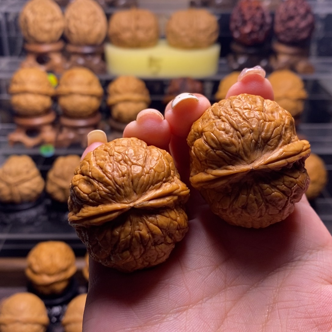 文玩核桃把件Z25大龙珠38尺