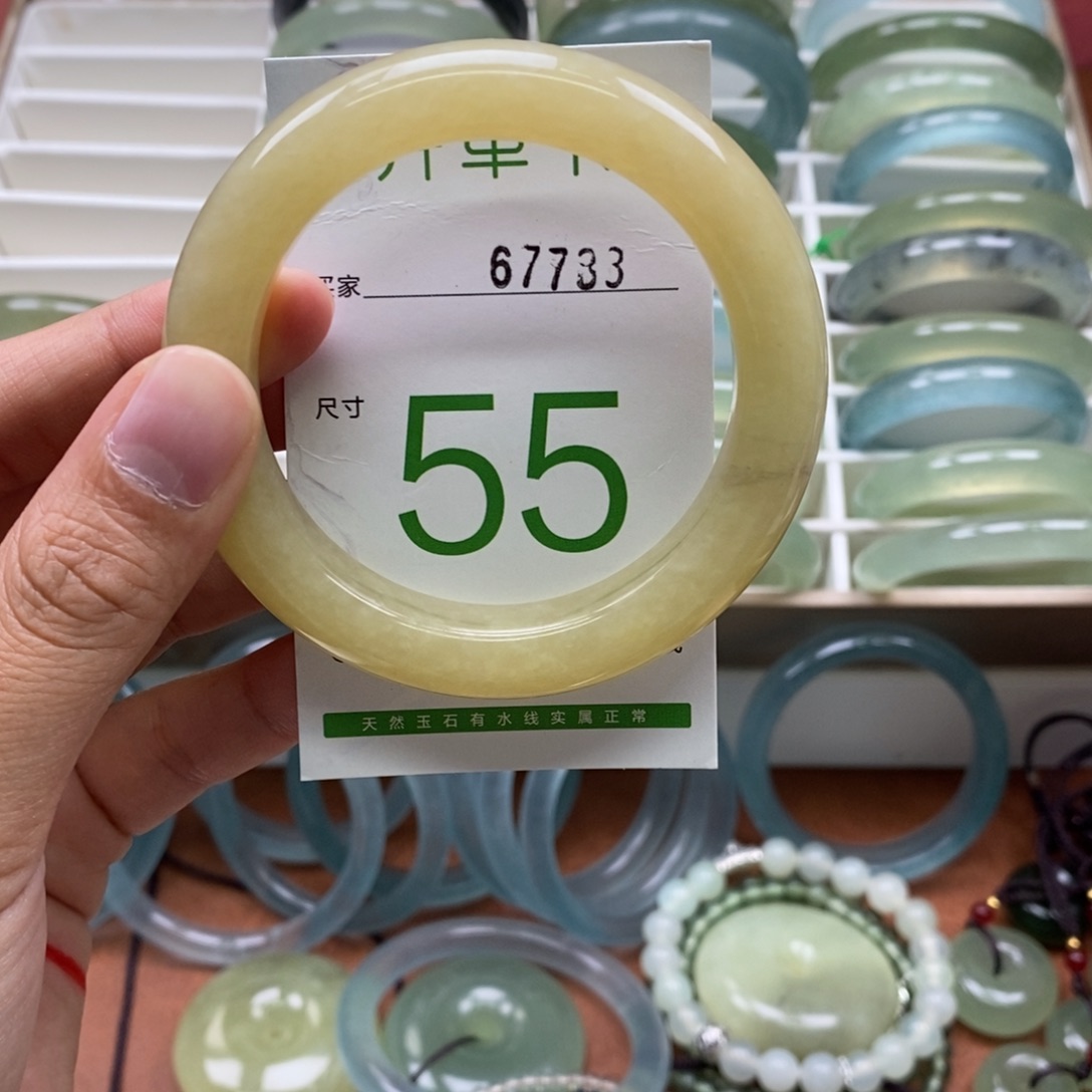 未镶嵌蛇纹石玉手镯