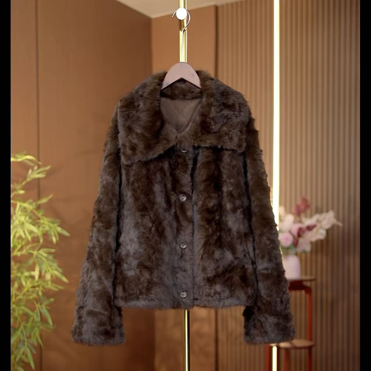 46名扬-新中式国风秋冬季杏咖长袖貂外套0865