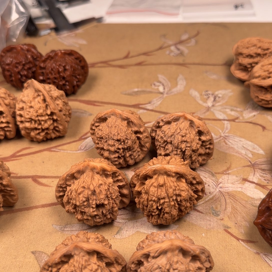 文玩核桃吊坠山地高官44-25