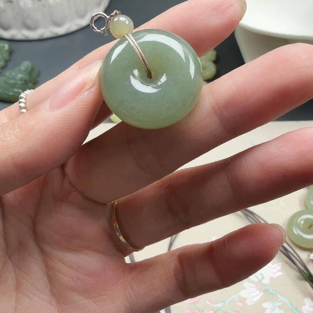 和田玉未镶嵌颈饰20