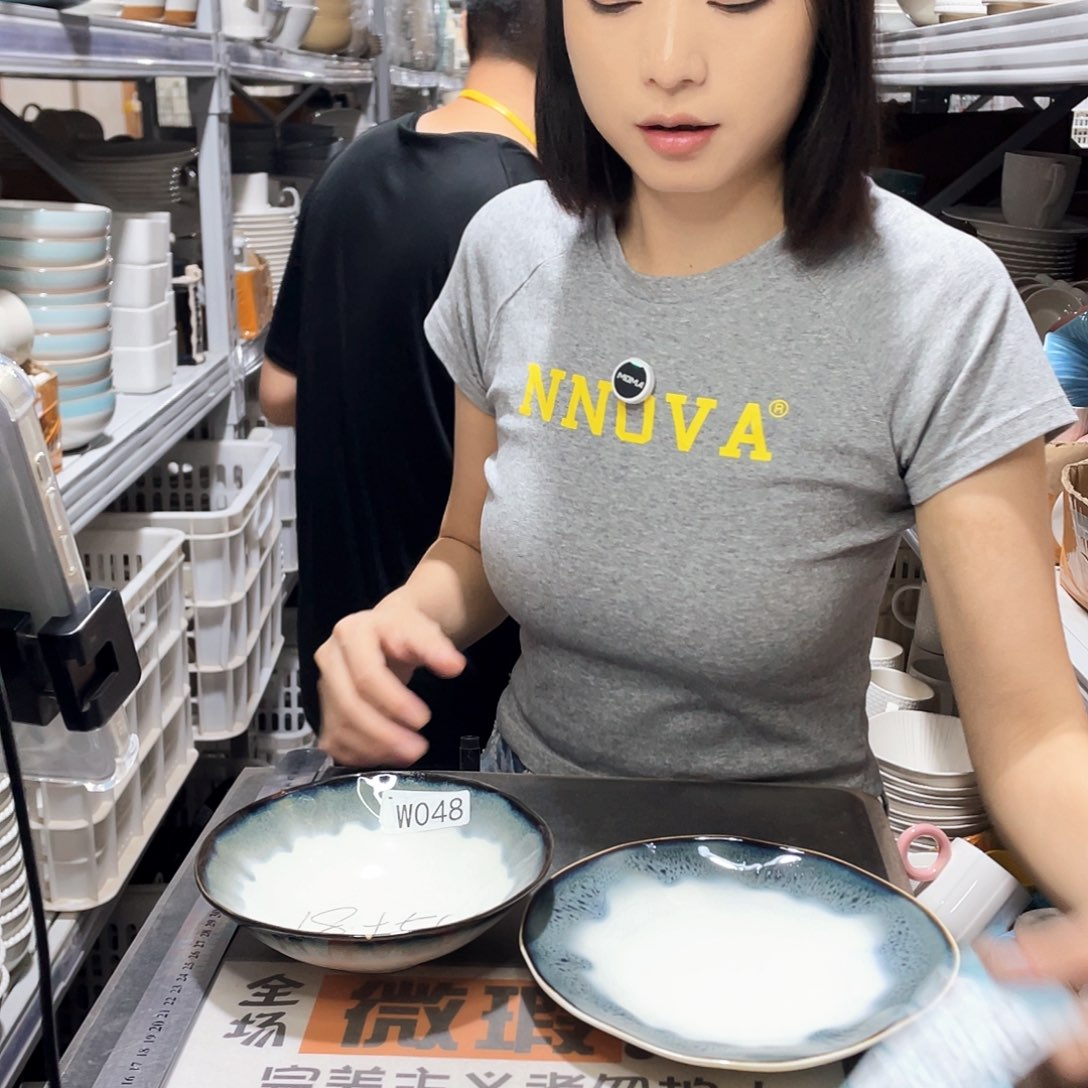 瓷片019           2碗2盘