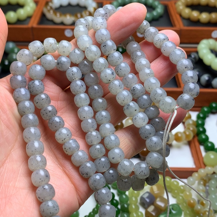 和田玉手串未镶嵌