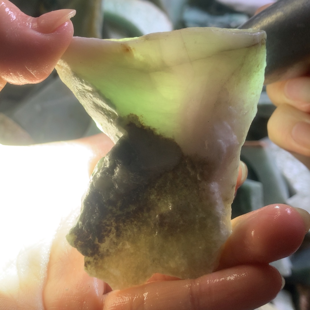 翡翠颈饰未镶嵌缅甸翡翠