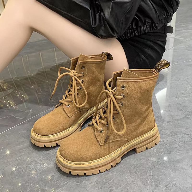 新款真皮英伦风复古气质马丁靴M23D188