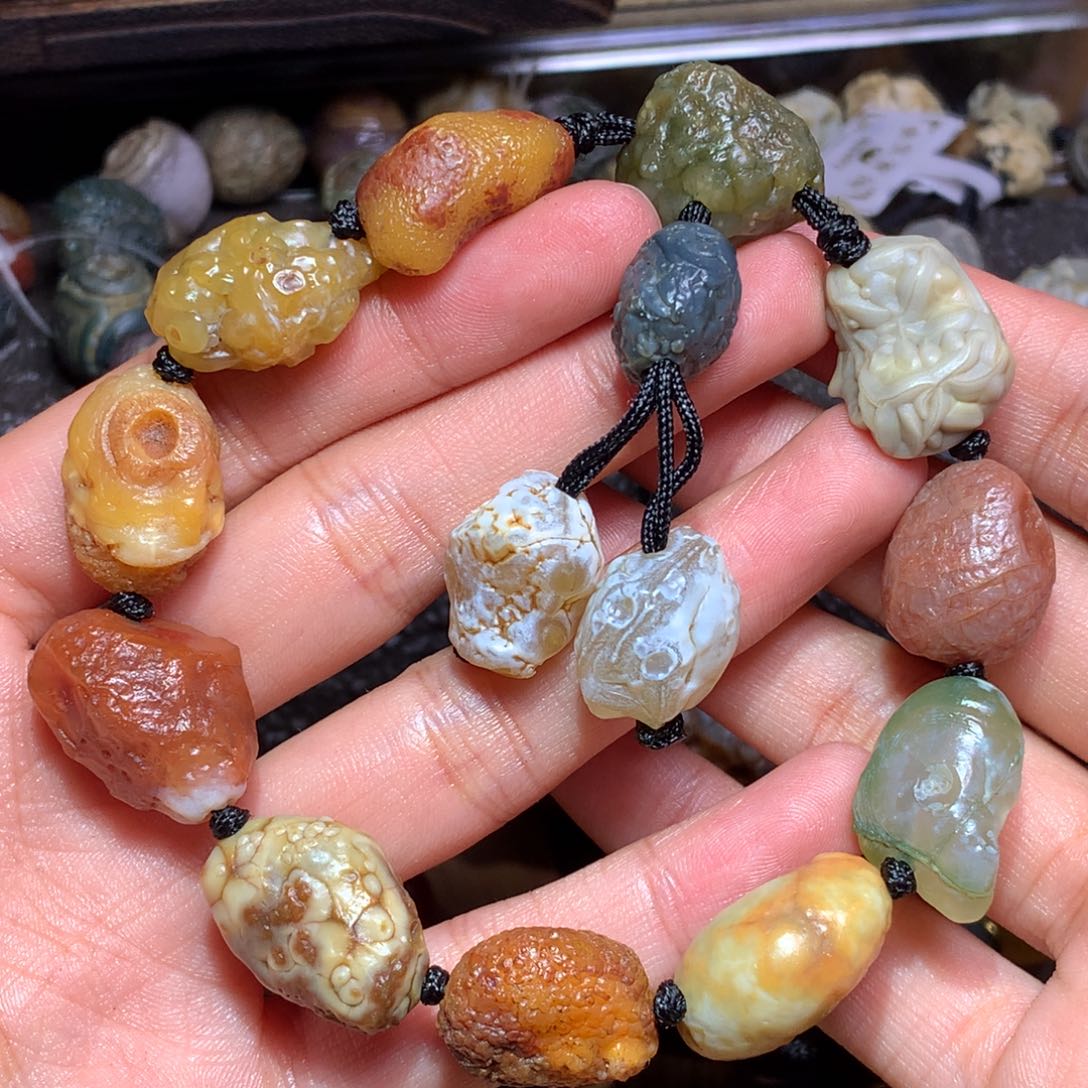 未镶嵌玛瑙/玉髓珠宝半成品