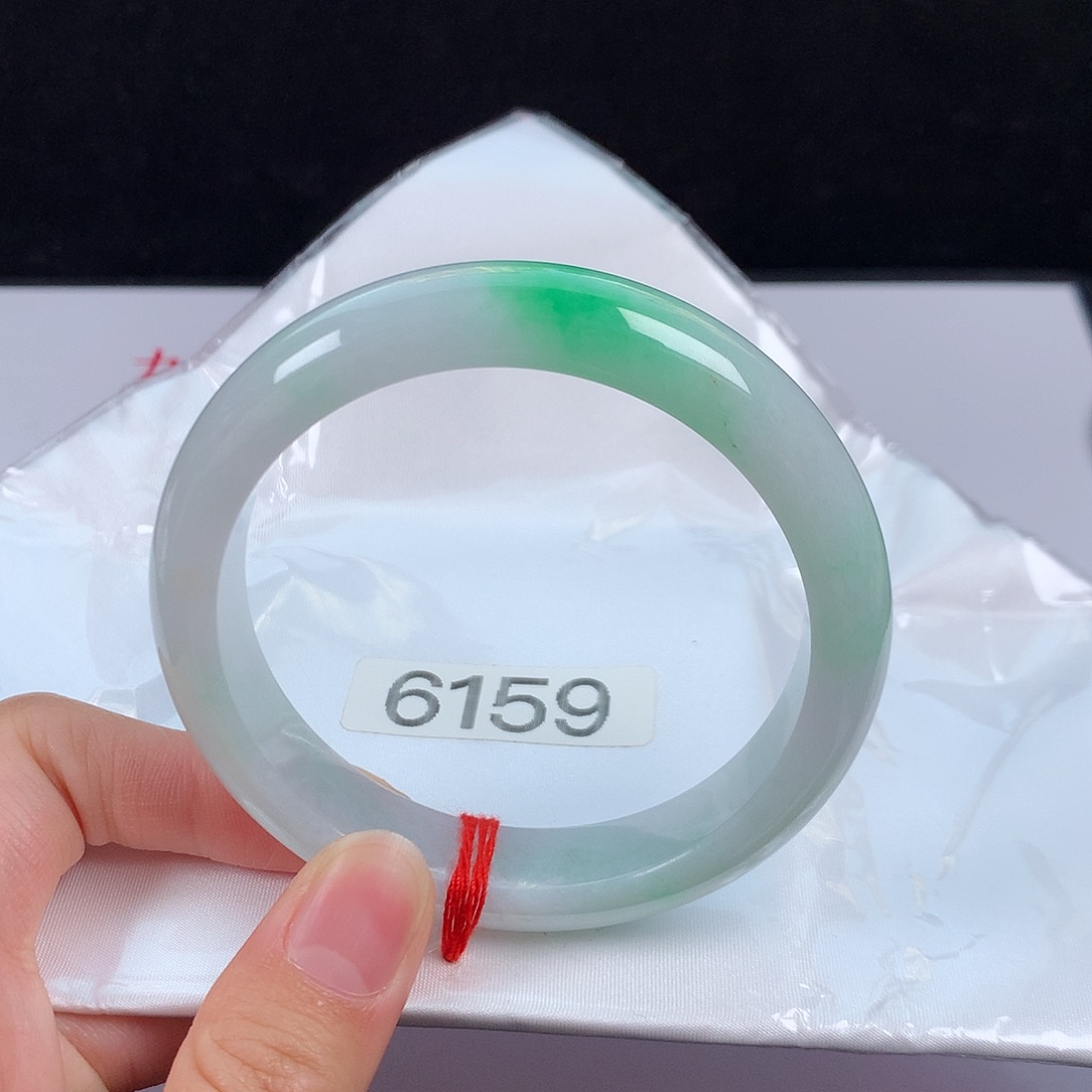 【闪购商品】翡翠手镯未镶嵌59圈口