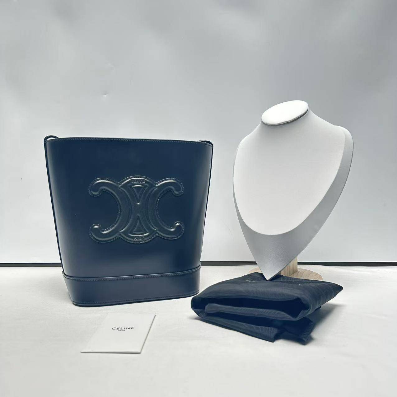 胖虎熙少/思琳/95新/公价0/箱包/斜挎包/31B2501010013