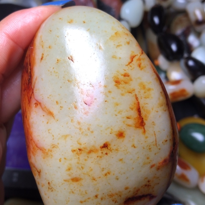 和田玉（翠青玉）未镶嵌珠宝奇石