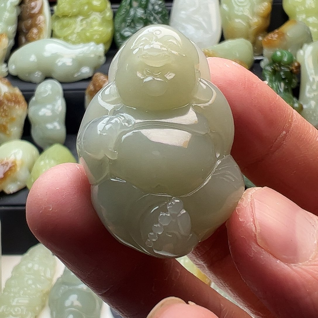 和田玉未镶嵌挂件