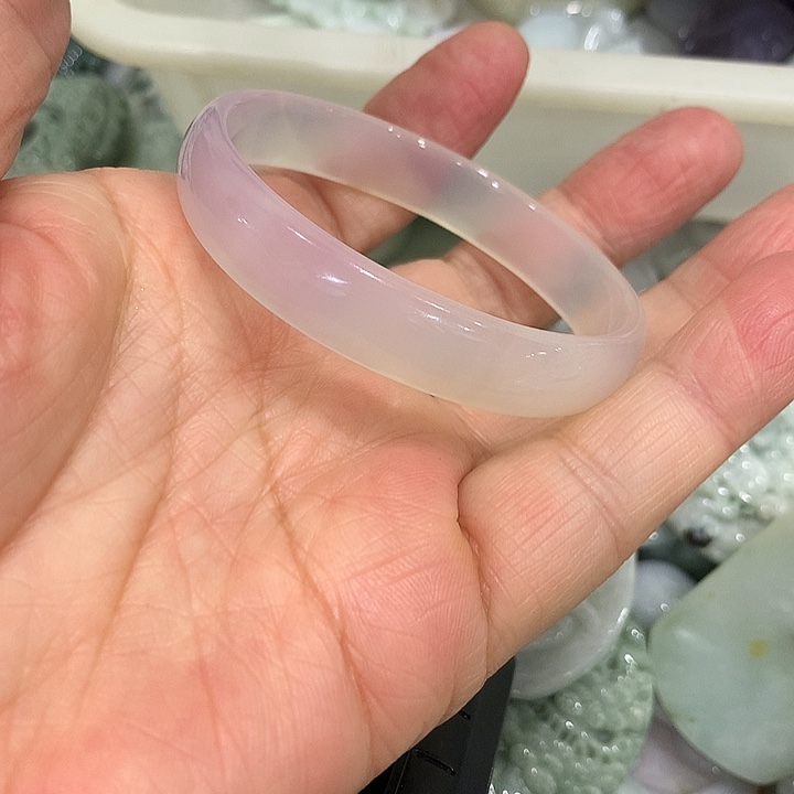 套链未镶嵌透闪石质玉