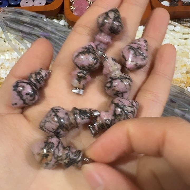 玛瑙/玉髓合金珠宝半成品一个粉蔷薇吊坠
