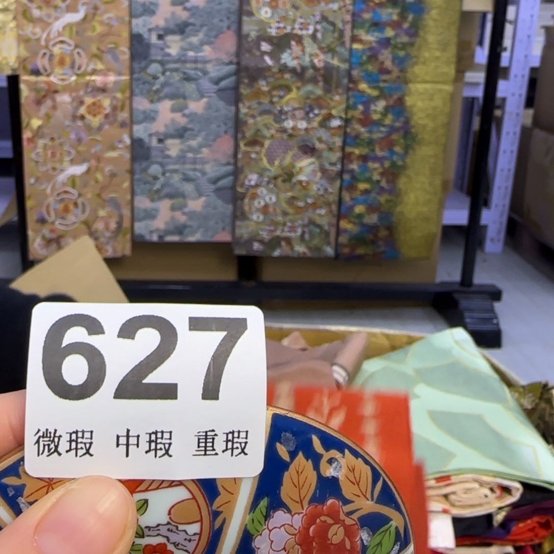 手工艺品琉璃?小雨