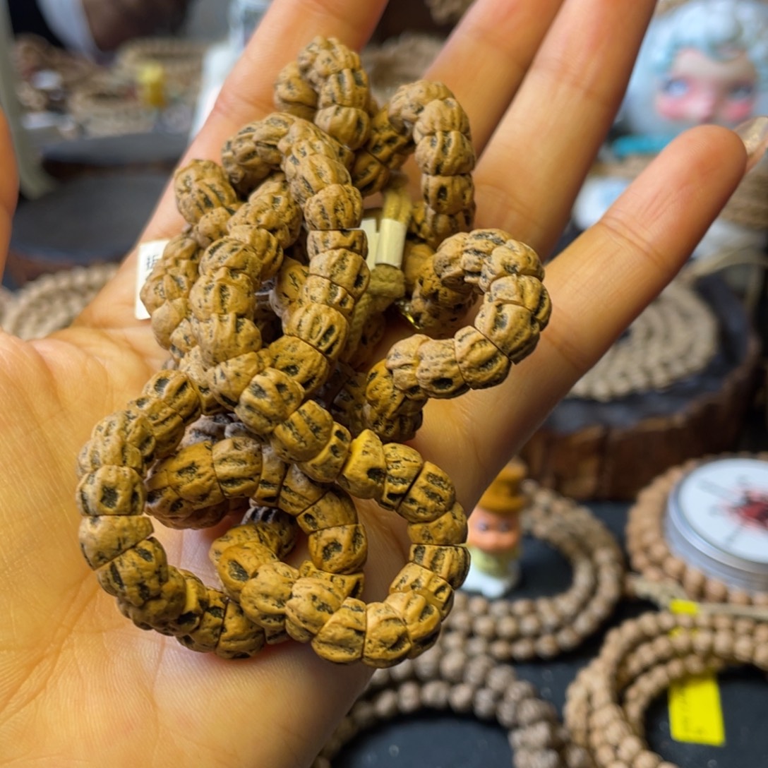 我***烤柏香籽/百香籽吊坠