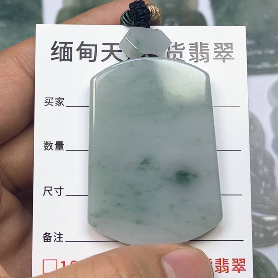 翡翠颈饰未镶嵌缅甸天然翡翠