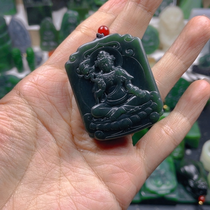 和田玉未镶嵌珠宝半成品