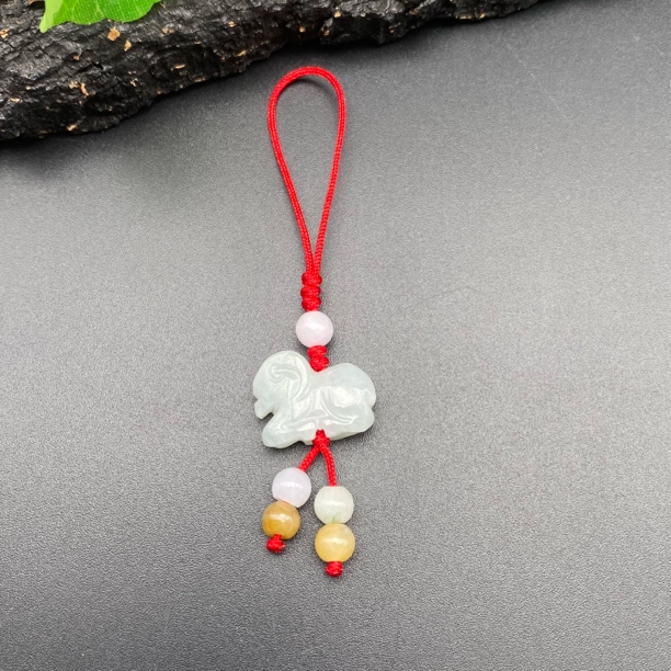 天然翡翠生肖羊手机挂 三阳开泰 