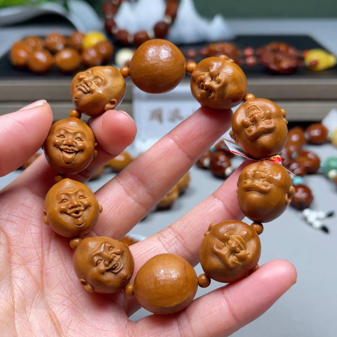 吊坠橄榄核笑佛手串