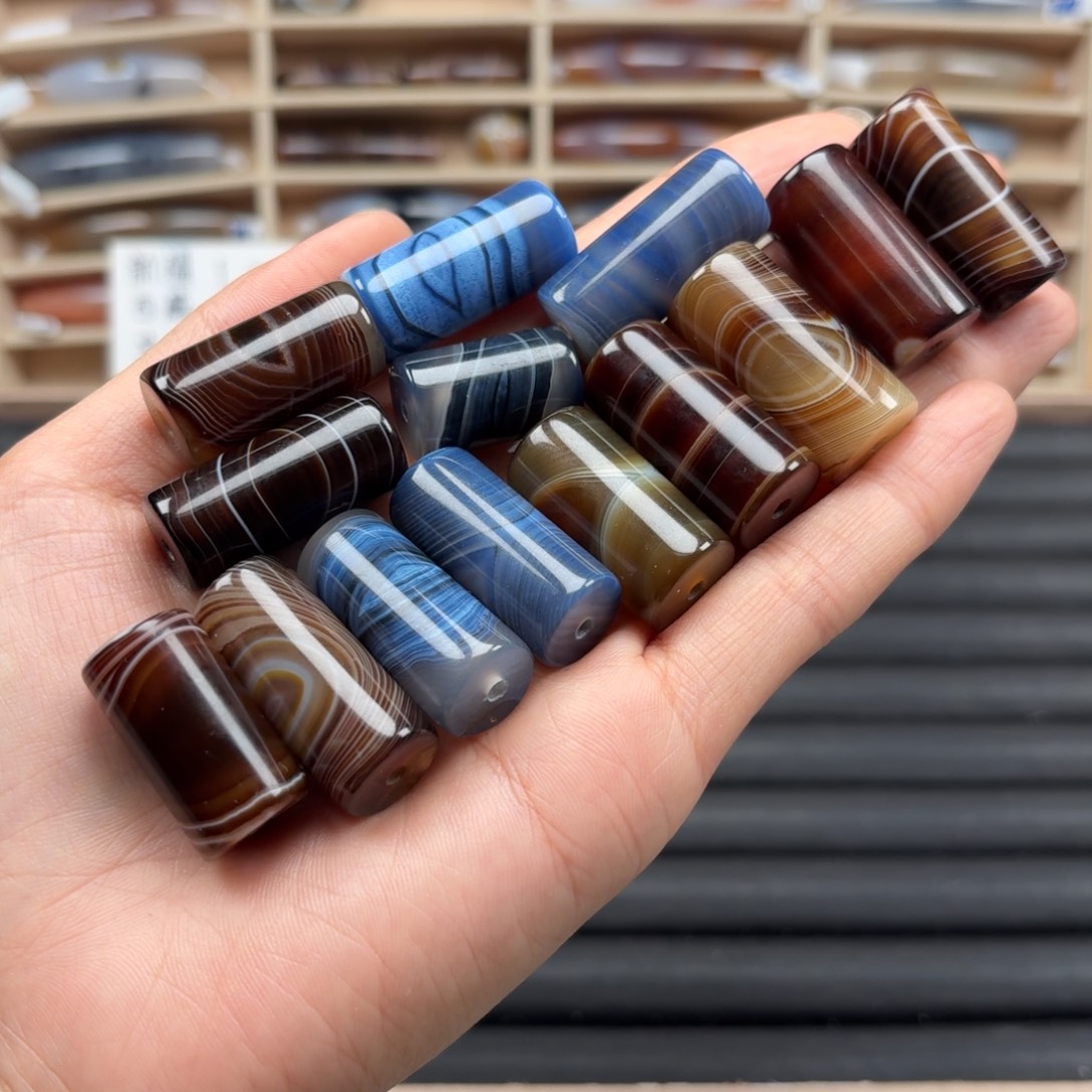 坑***咪玛瑙/玉髓未镶嵌颈饰