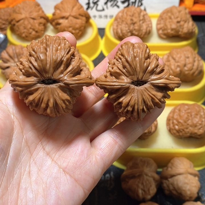 文玩核桃把件四座楼 全品46