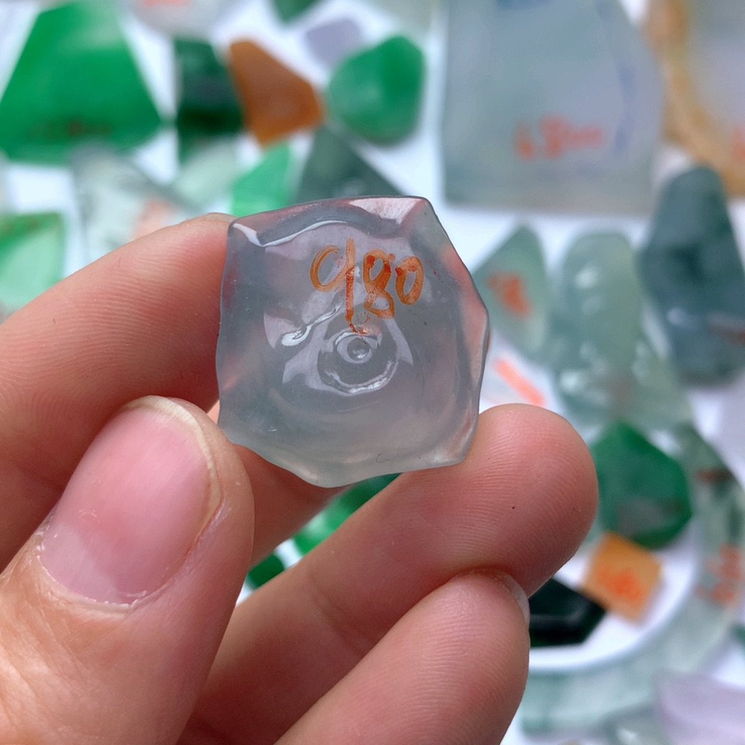 定制翡翠未镶嵌天然缅甸翡翠吊坠挂件