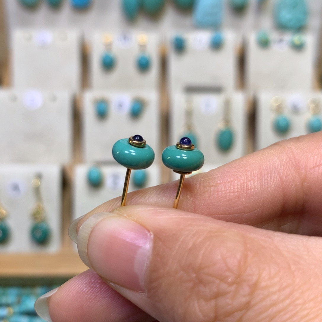 绿松石耳饰18K金镶嵌