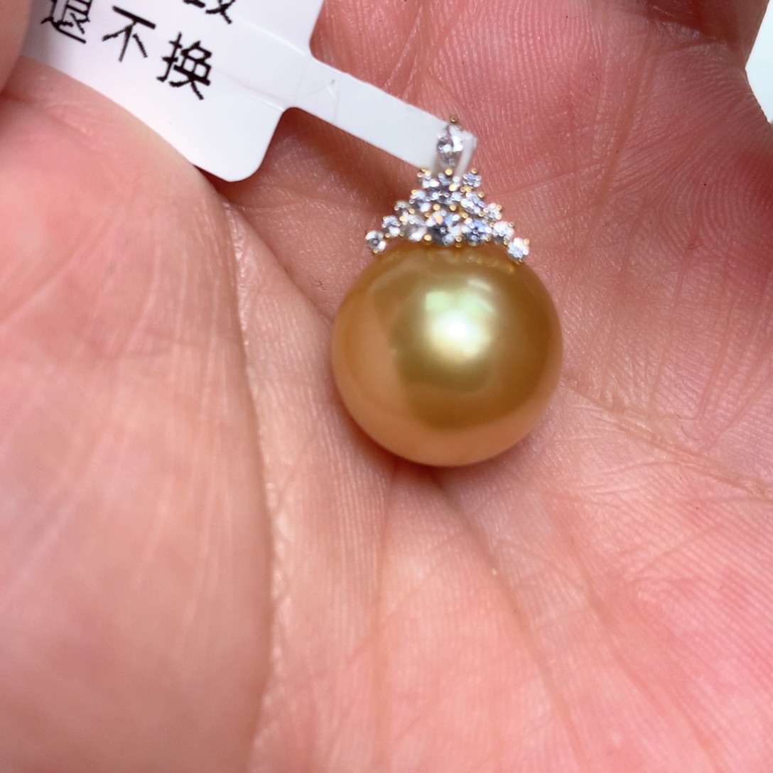 海水珍珠颈饰18K金镶嵌