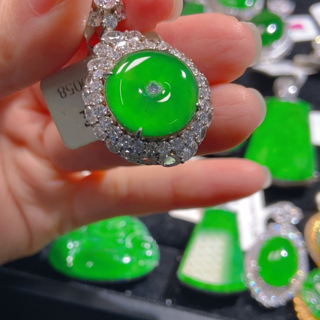 翡翠吊坠(不含链)银S925镶嵌