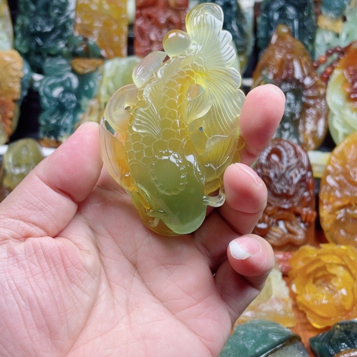 未镶嵌蛇纹石玉吊坠(不含链)