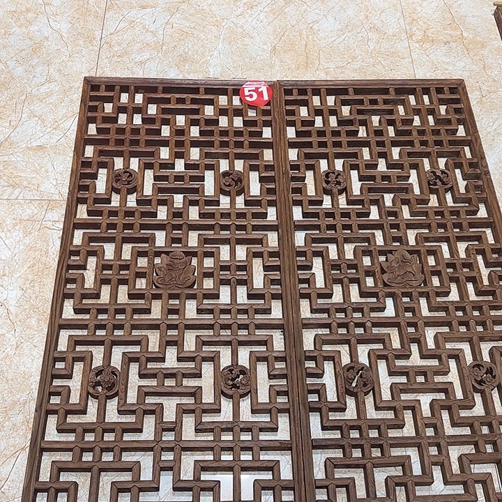 天***言香榧木精美雕刻挂件花板