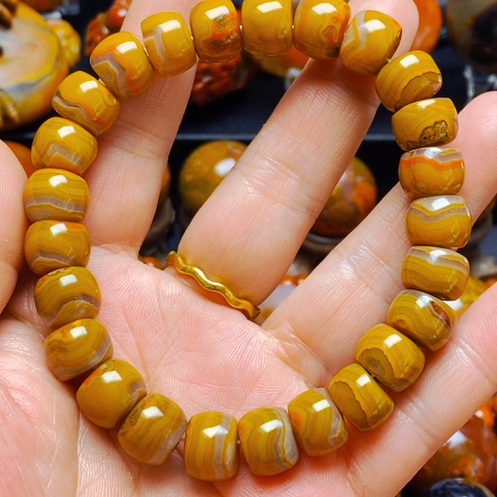 玛瑙/玉髓颈饰未镶嵌北**拥