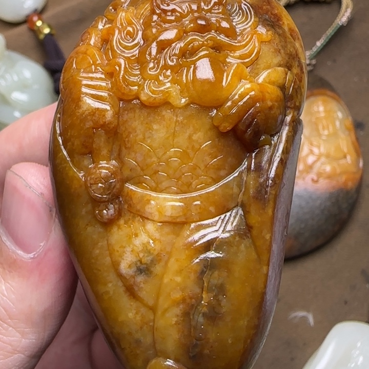 不***多和田玉未镶嵌挂件