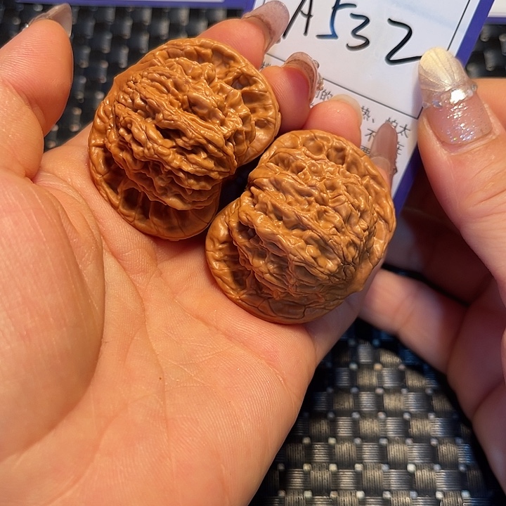 把件桃核43虎头A532