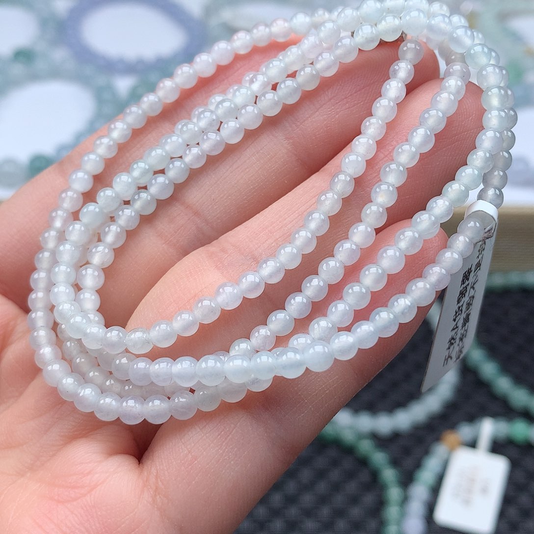 翡翠手链未镶嵌翡翠