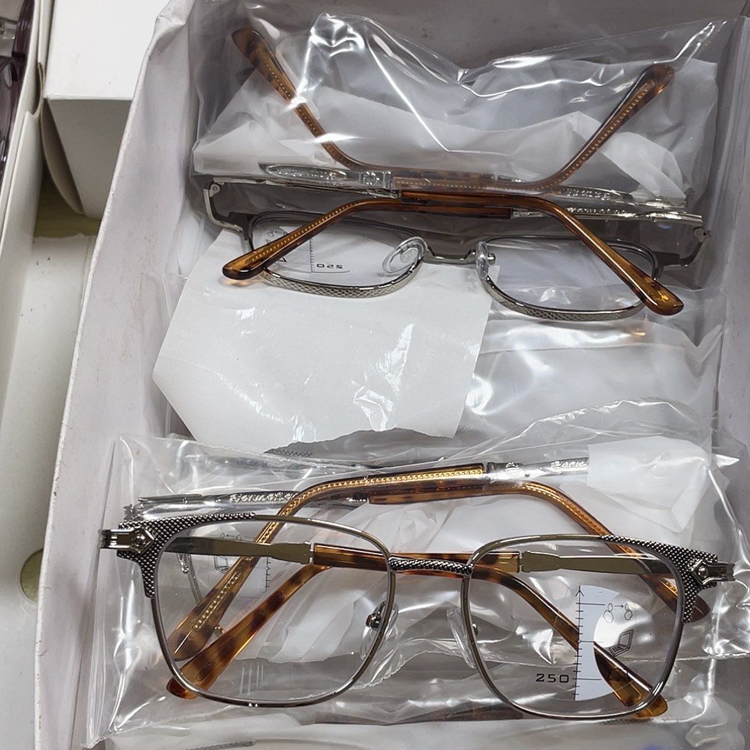 250度银色变焦。     