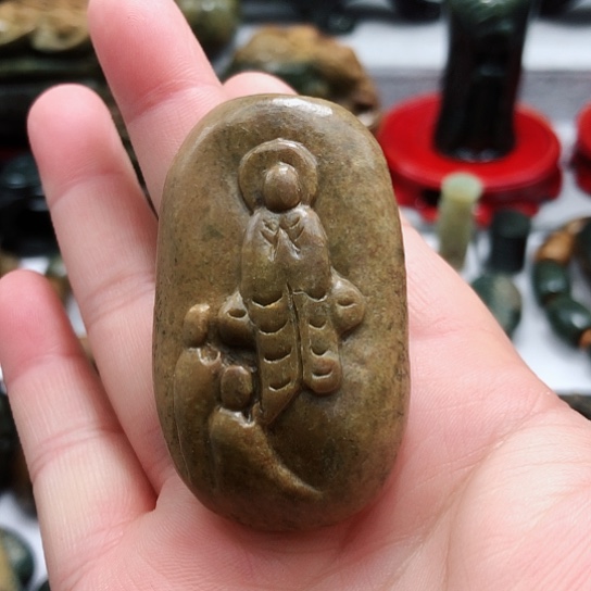 岫岩河磨玉（透闪石质玉）挂件未镶嵌