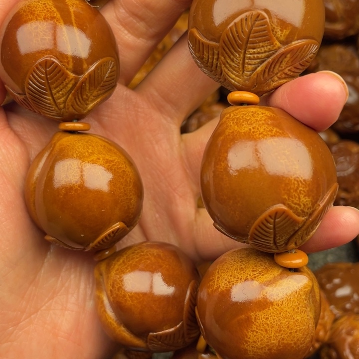 橄榄核吊坠╰****?橄榄