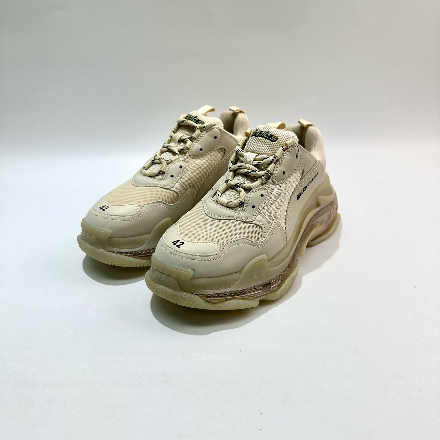 未使用 Balenciaga/巴黎世家 巴黎世家 42码 Triple S米白 SY0881