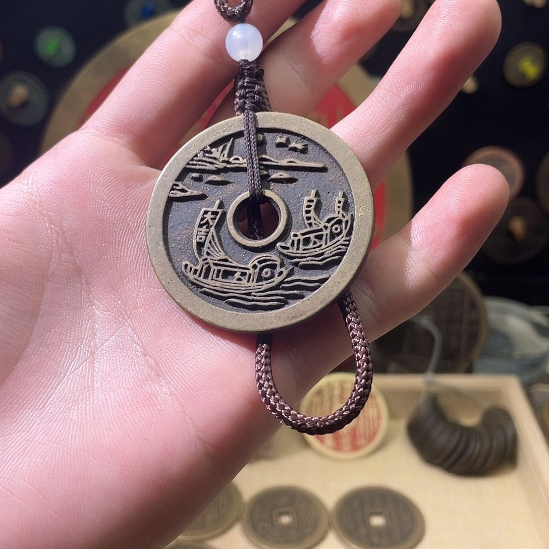 铜王**排现代仿制工艺品 