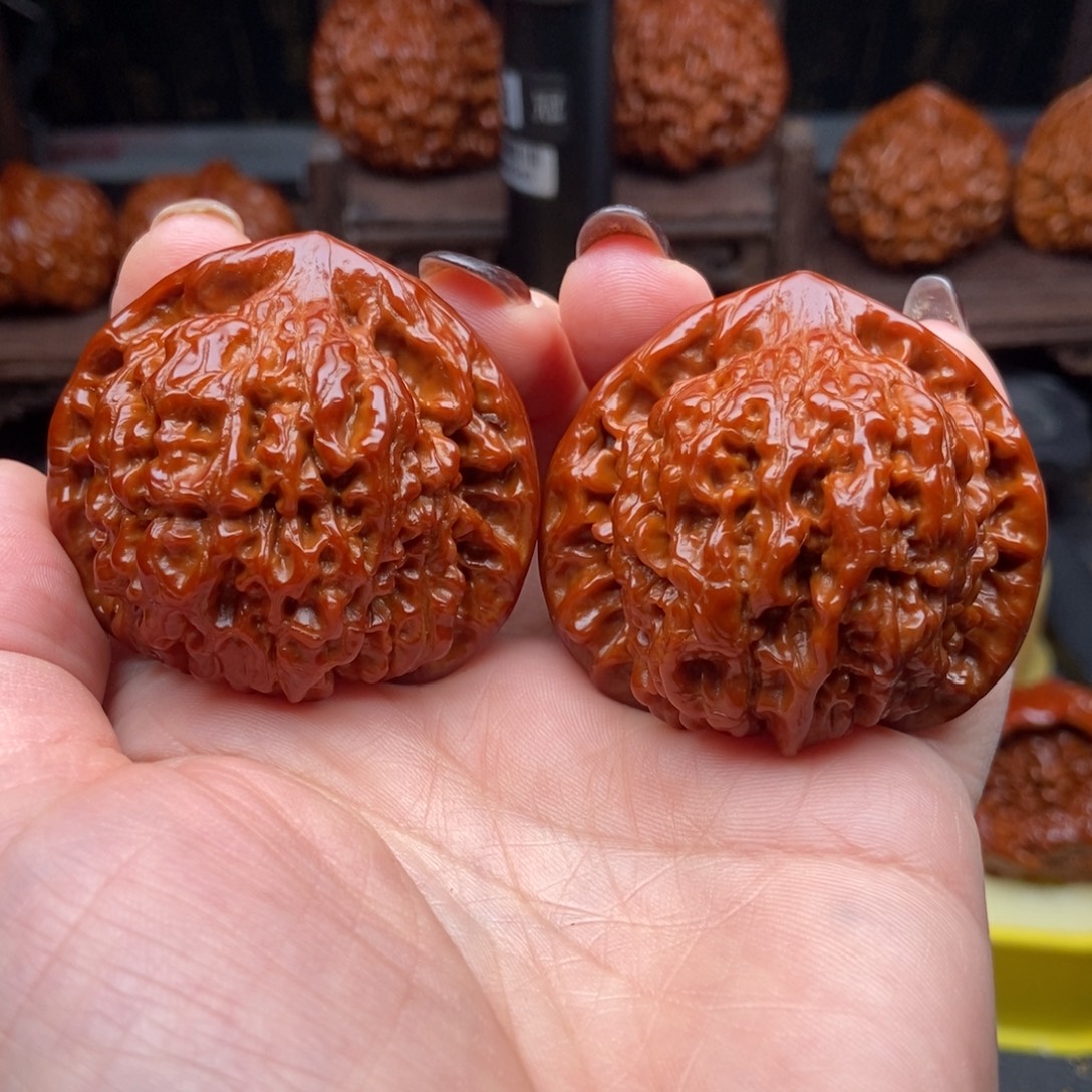 文玩核桃吊坠官帽48尺