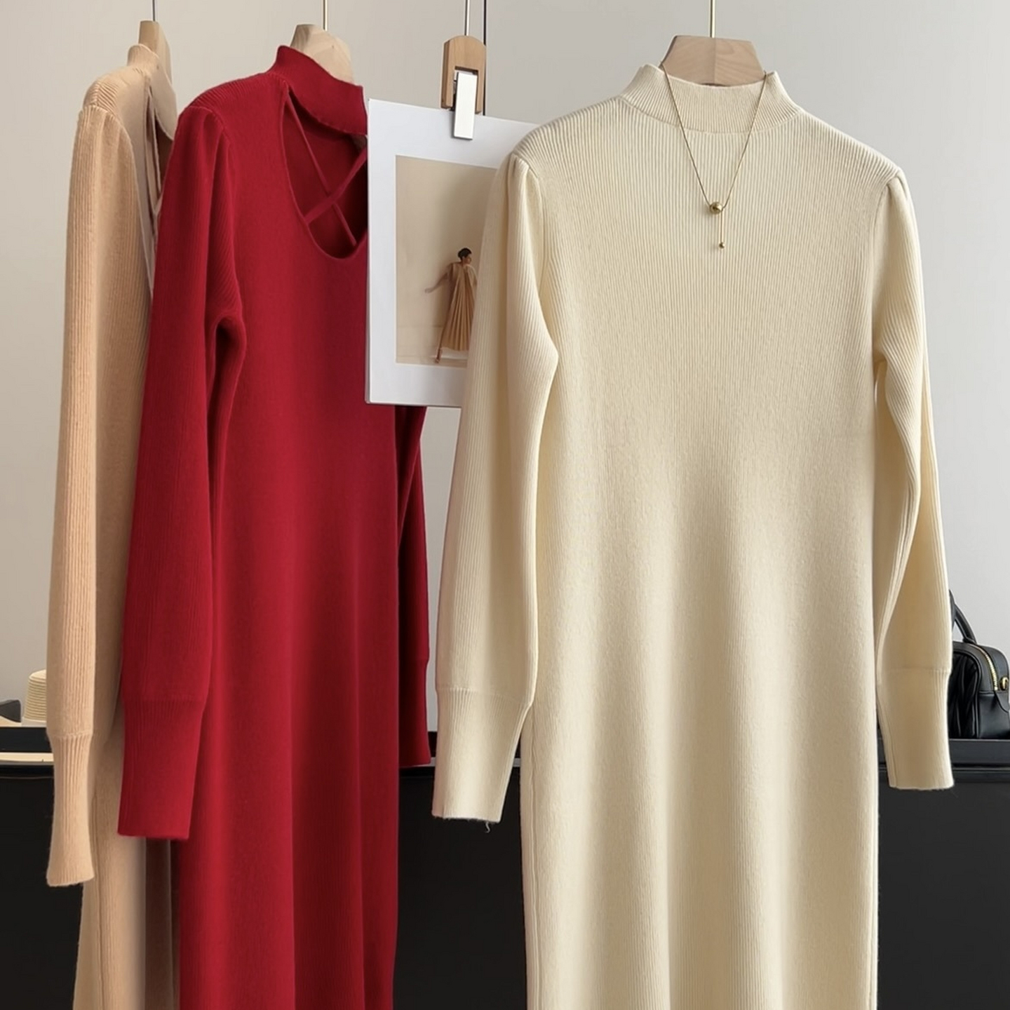 诗黎·半高领交叉镂空针织连衣裙女气质纯色慵懒风长裙秋季新款