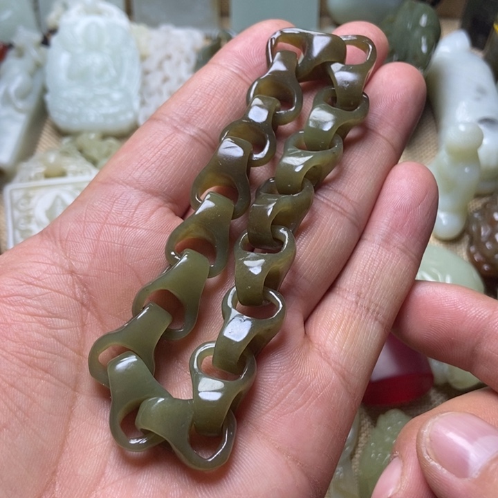 醉***候和田玉未镶嵌挂件