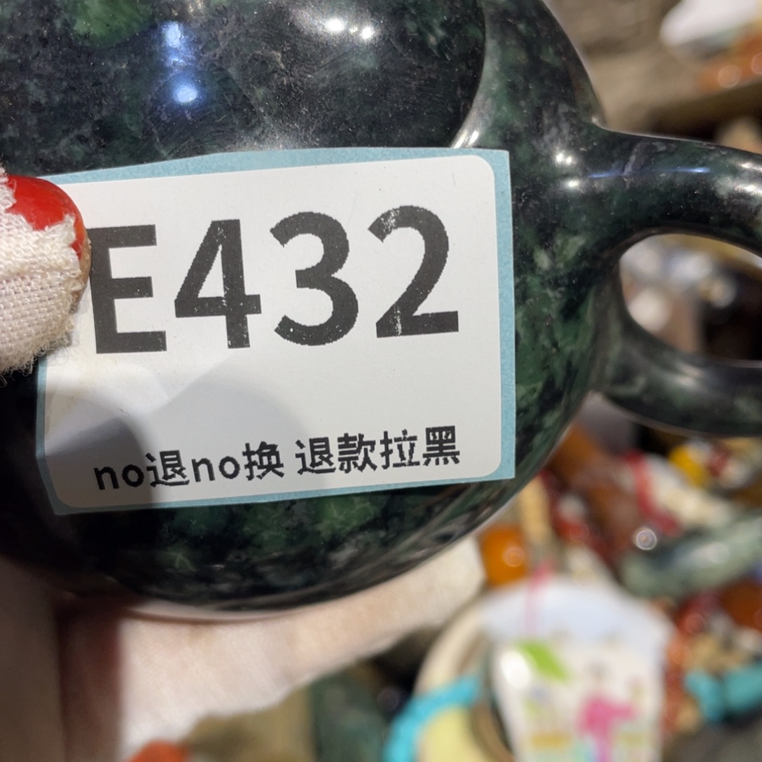 小***儿瓷片表姐直播所见所得