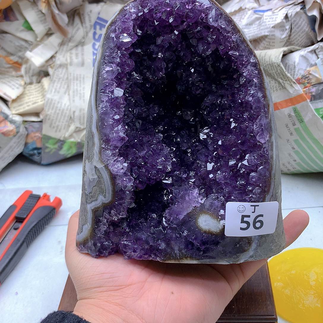 紫晶大型摆件（非配饰）未镶嵌