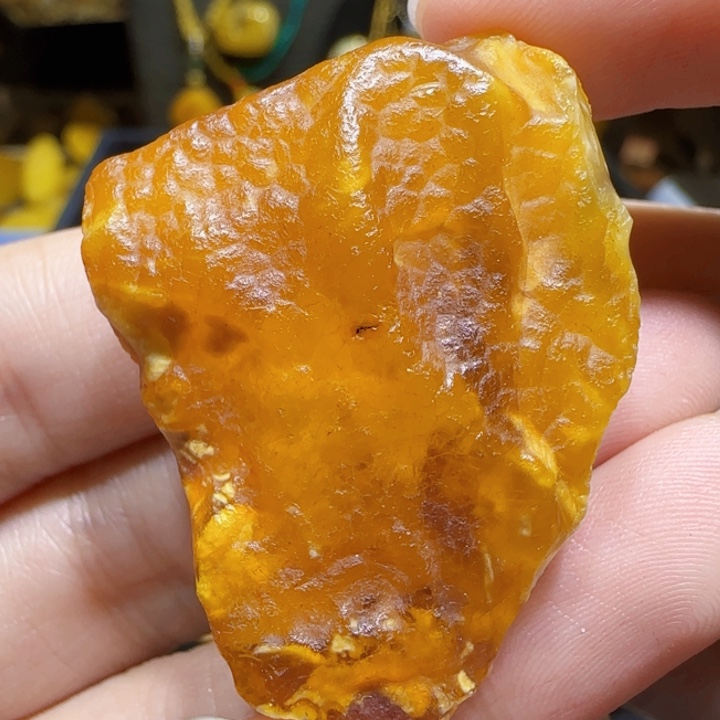 定制琥珀未镶嵌蜜蜡