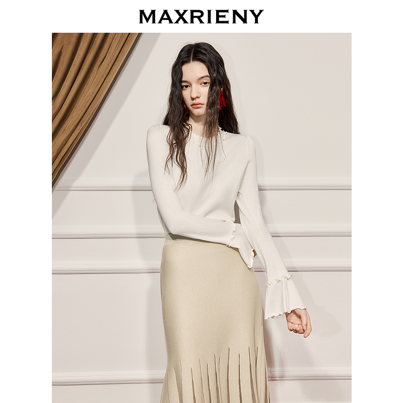 MAXRIENY亲肤软糯喇叭袖修身打底毛衫25冬款长袖上衣冬日暖白穿搭